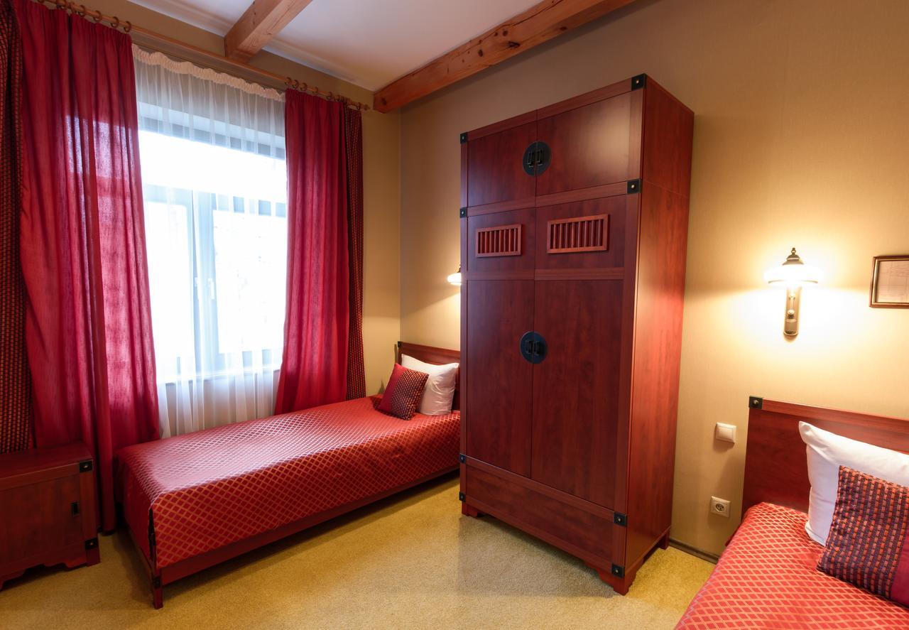 Letuchiy Gollandets Hotel อุชโฮรอด ภายนอก รูปภาพ