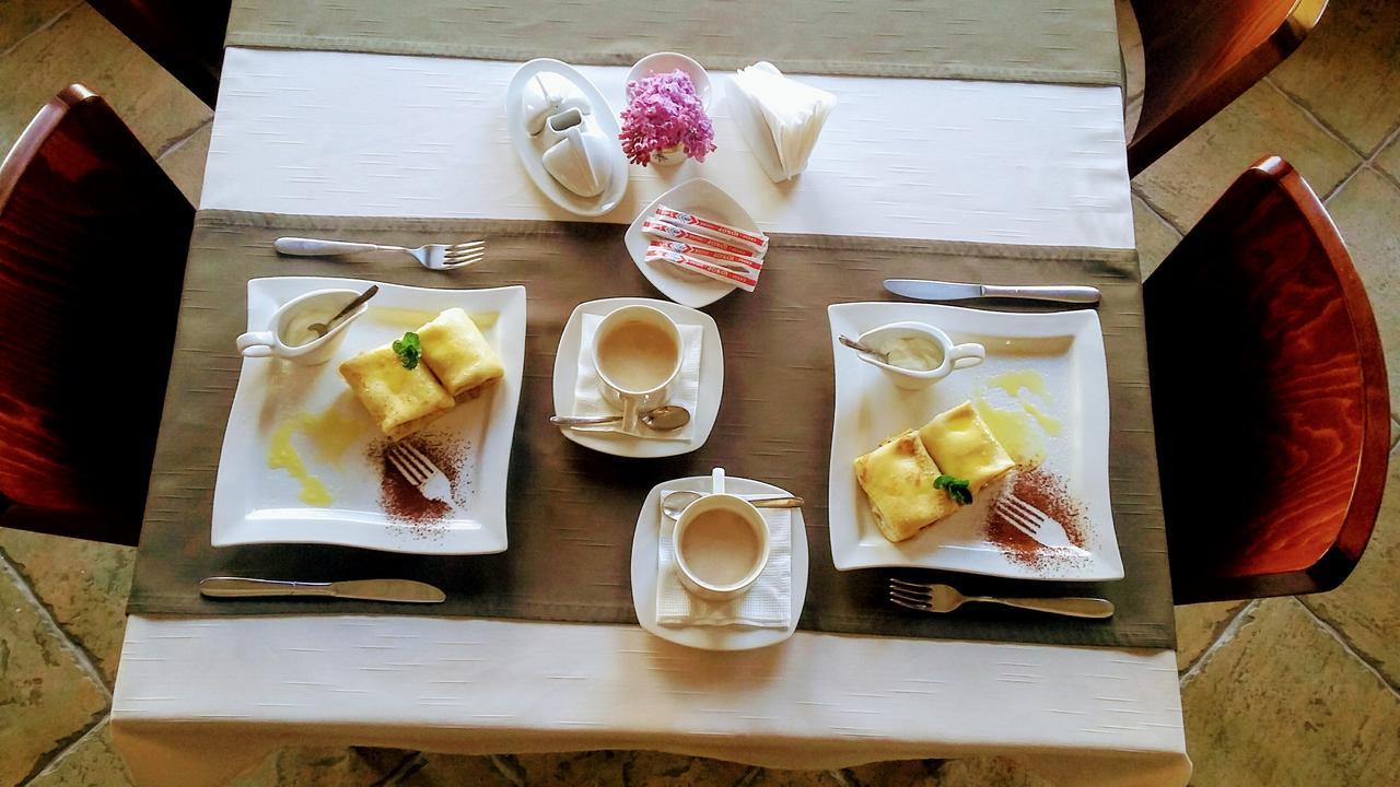 Letuchiy Gollandets Hotel อุชโฮรอด ภายนอก รูปภาพ